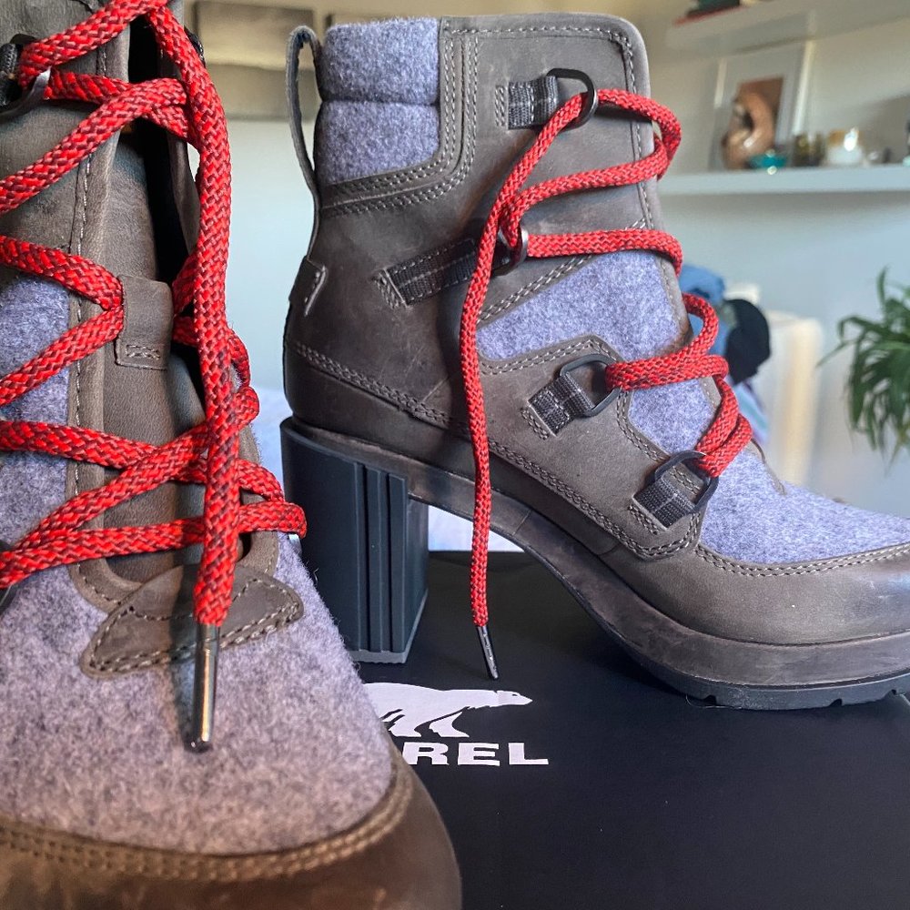 Brand New Never Worn Sorel Blake Boots